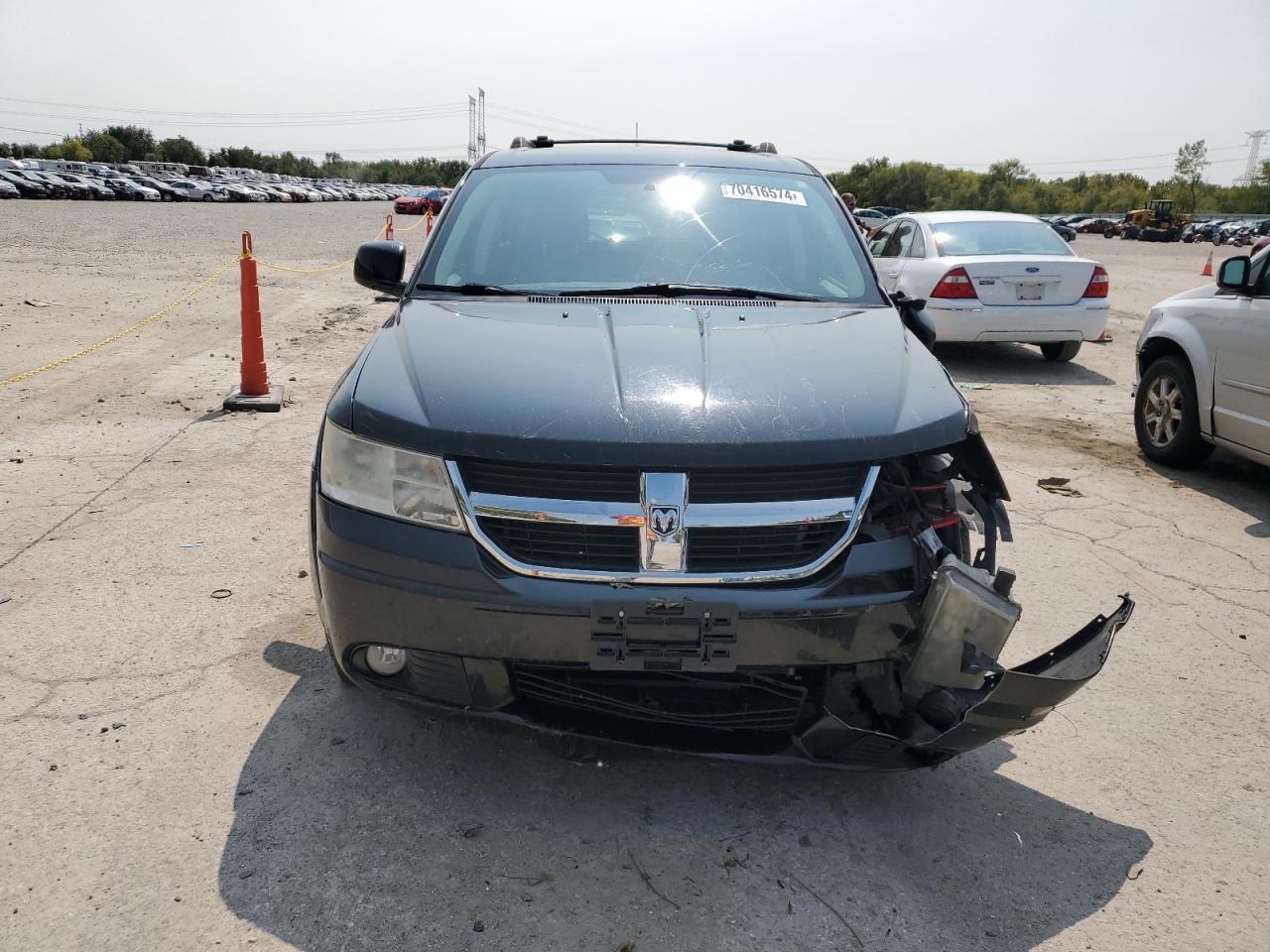 Lot #2907359020 2010 DODGE JOURNEY R/