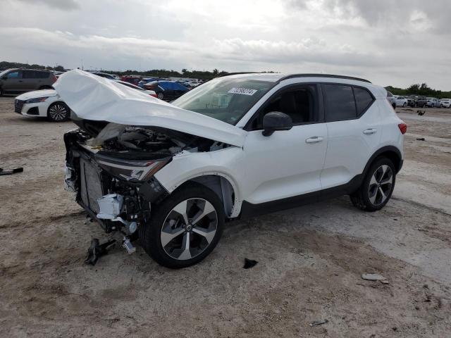 VIN YV4L12UK1R2307578 2024 Volvo XC40, Core no.1