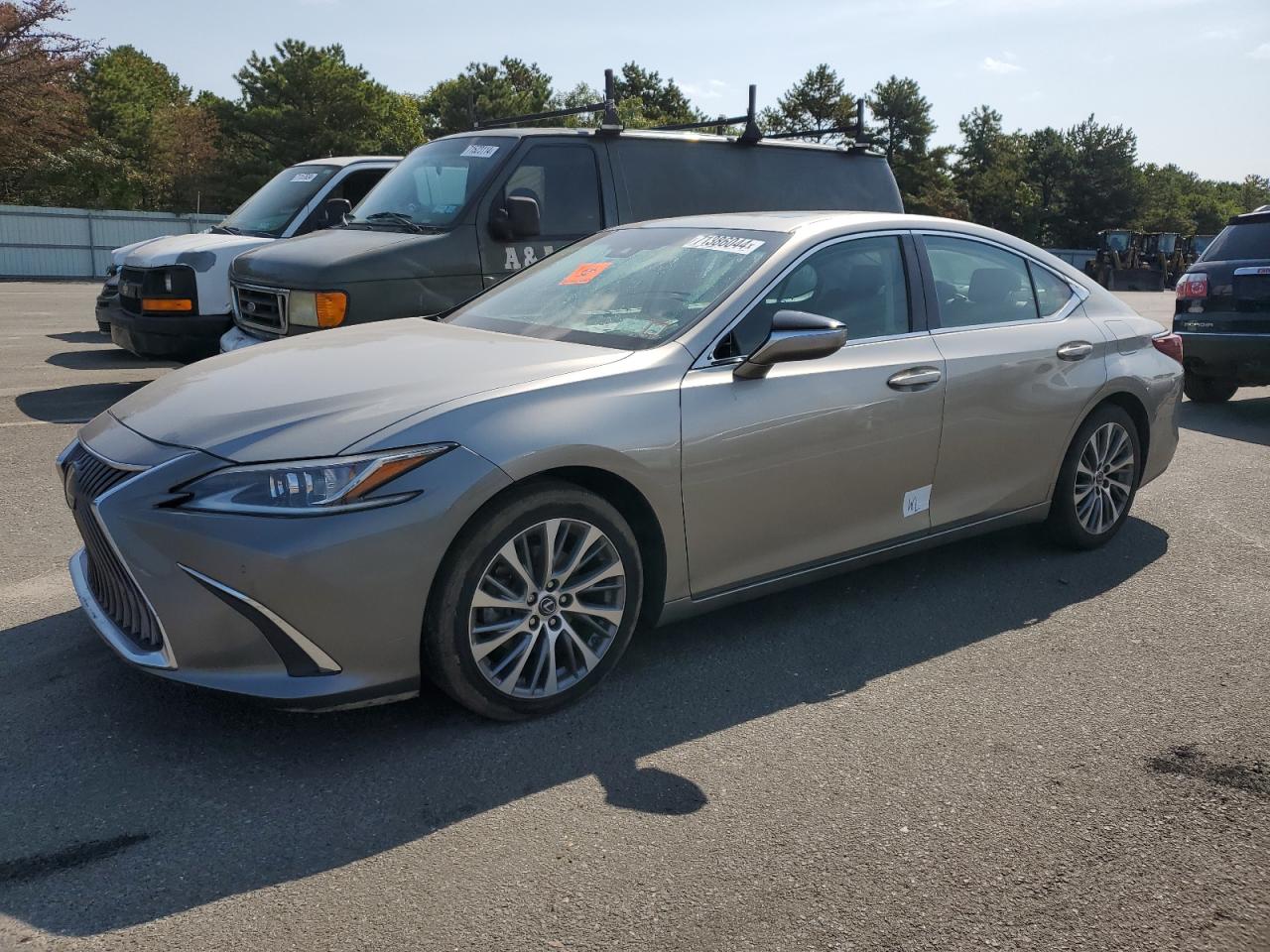 Lot #2898072282 2020 LEXUS ES 350