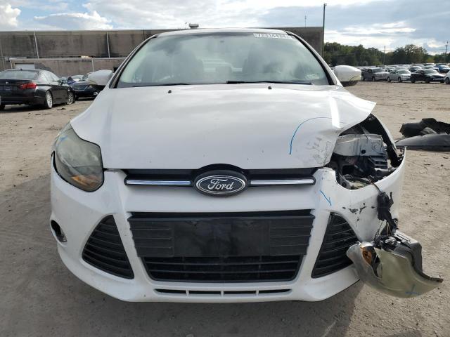 VIN 1FADP3J20EL317271 2014 Ford Focus, Titanium no.5