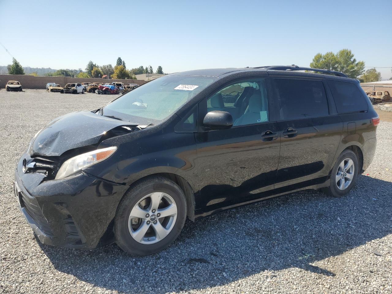 Lot #2986646144 2020 TOYOTA SIENNA LE