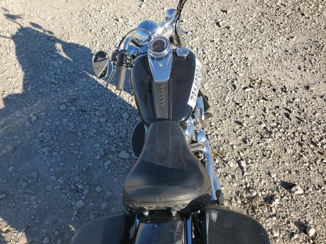 2022 HARLEY-DAVIDSON FLHCS 1HD1YBK18NB018125