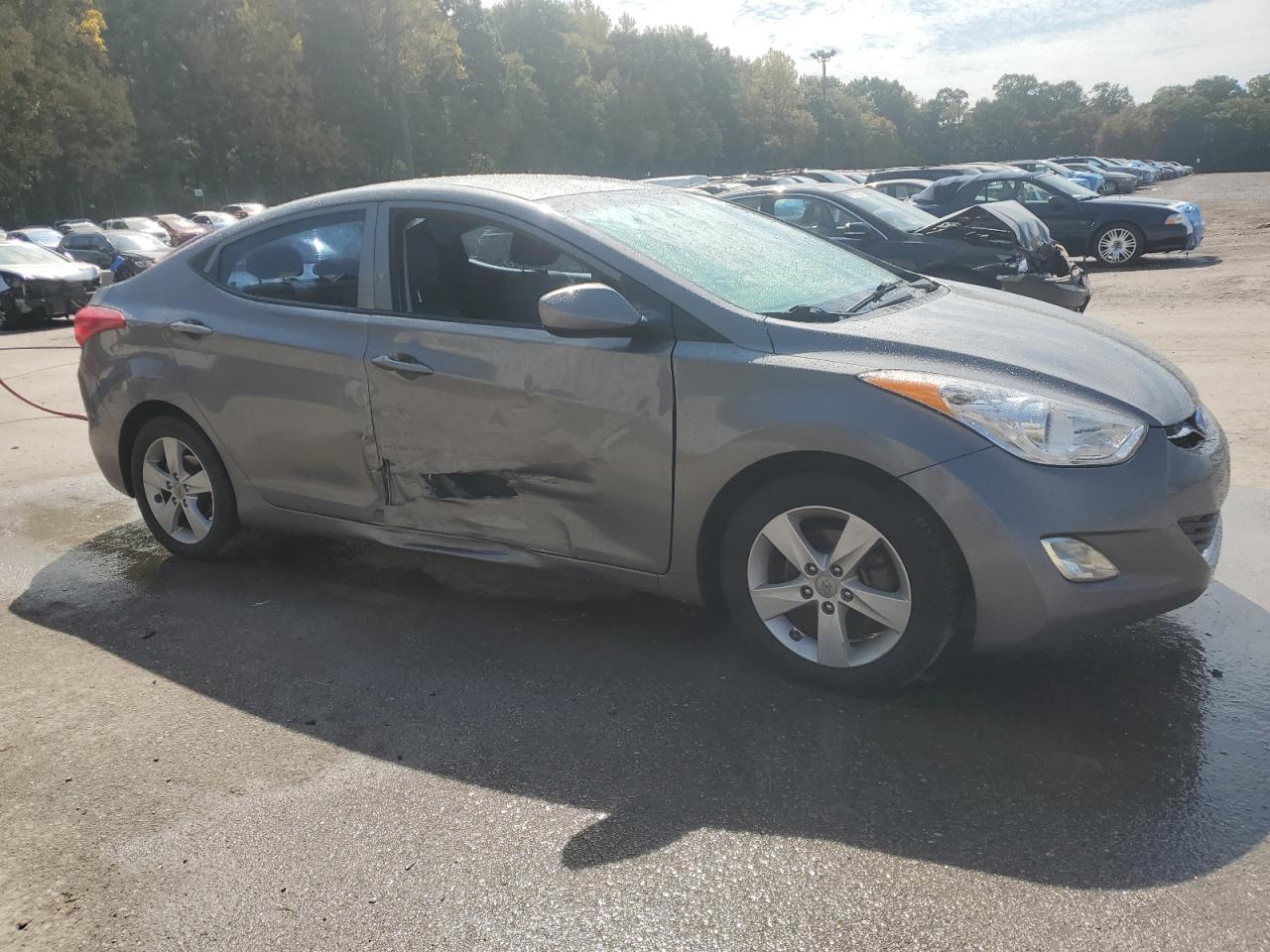 Lot #2986998765 2013 HYUNDAI ELANTRA GL