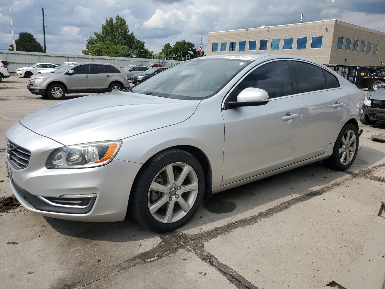 Volvo S60 2016 SV33 Premier