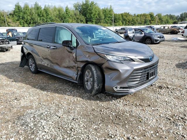 2023 TOYOTA SIENNA XLE - 5TDJSKFC3PS091655