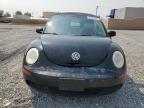 VOLKSWAGEN NEW BEETLE photo