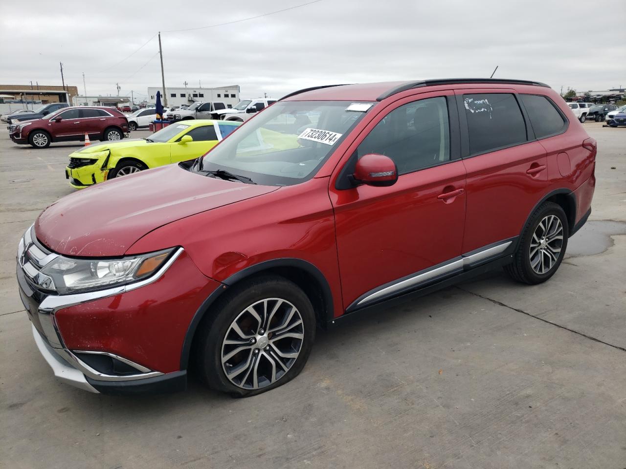 Mitsubishi Outlander 2016 MEDIUM