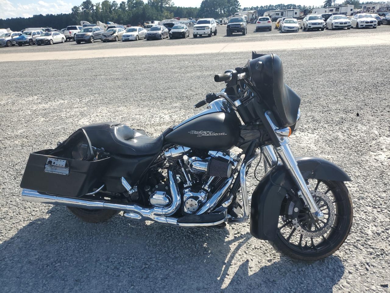 Harley Davidson Street Glide 2013 FLHX103