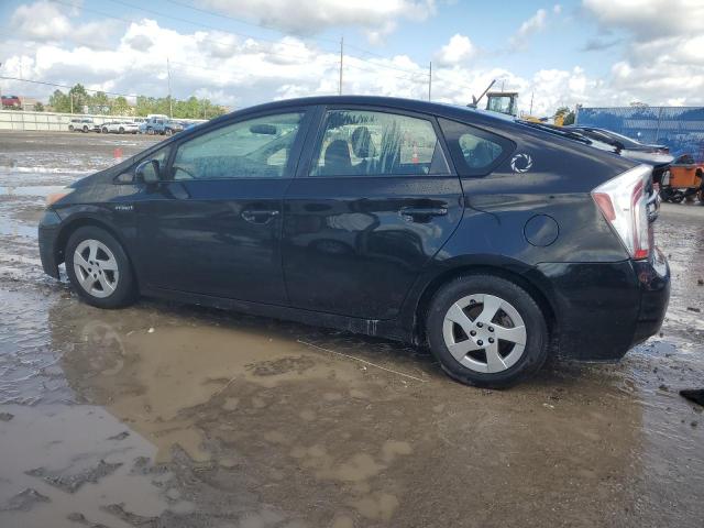 VIN JTDKN3DU1D5588265 2013 Toyota Prius no.2