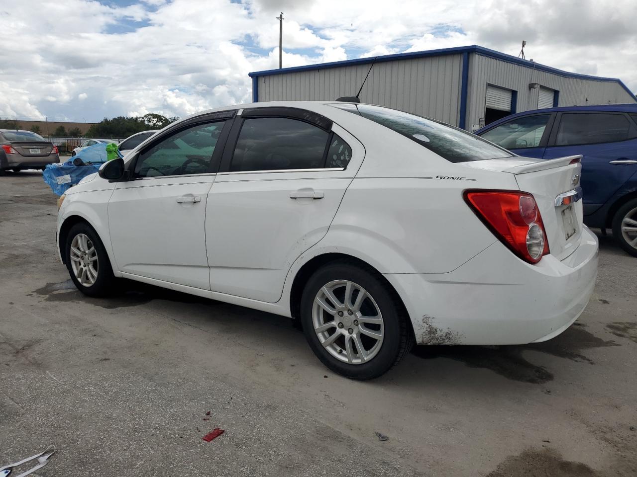 Lot #3029603101 2015 CHEVROLET SONIC LT