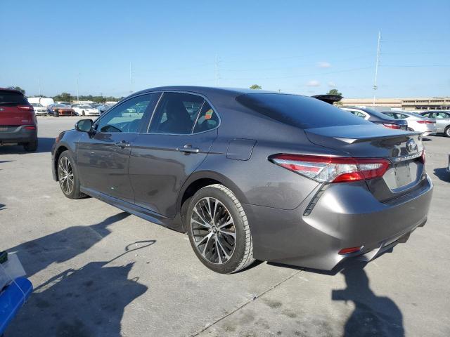 VIN 4T1B11HKXJU556548 2018 Toyota Camry, L no.2