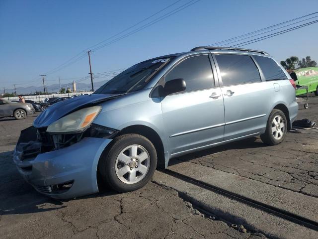 TOYOTA SIENNA CE