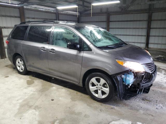 VIN 5TDKK3DC5FS623211 2015 Toyota Sienna, LE no.4