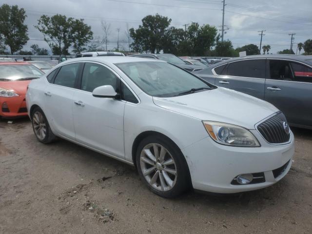 VIN 1G4PS5SK7D4113183 2013 Buick Verano no.4