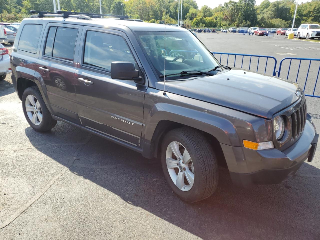 Lot #3045718307 2017 JEEP PATRIOT LA