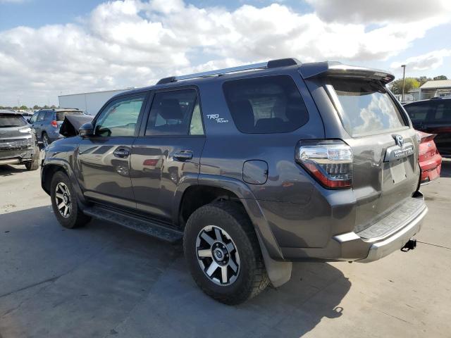 2018 TOYOTA 4RUNNER SR - JTEBU5JR3J5596504