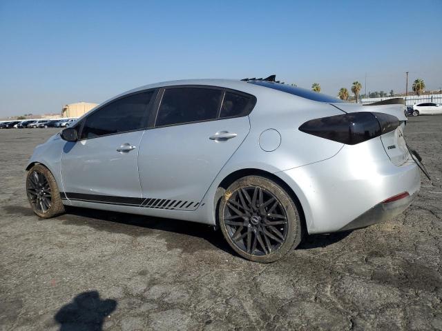 VIN KNAFK4A62F5372897 2015 KIA Forte, LX no.2