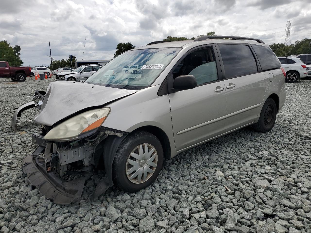 2007 Toyota SIENNA CE