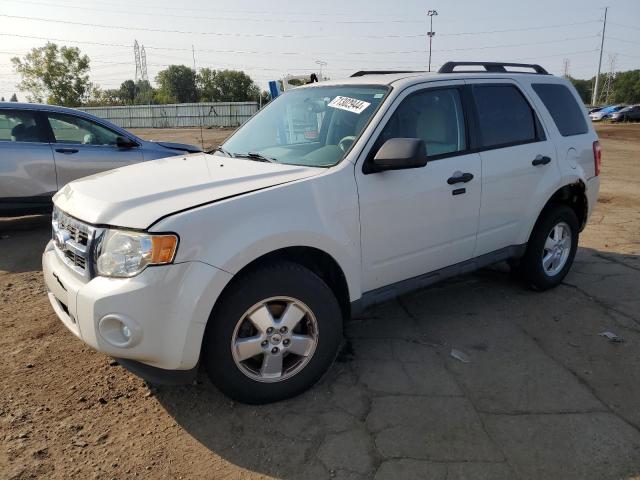 FORD ESCAPE XLT 2011 white  flexible fuel 1FMCU0DG8BKA97606 photo #1