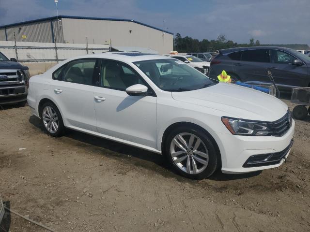 2019 VOLKSWAGEN PASSAT WOL - 1VWLA7A33KC004182