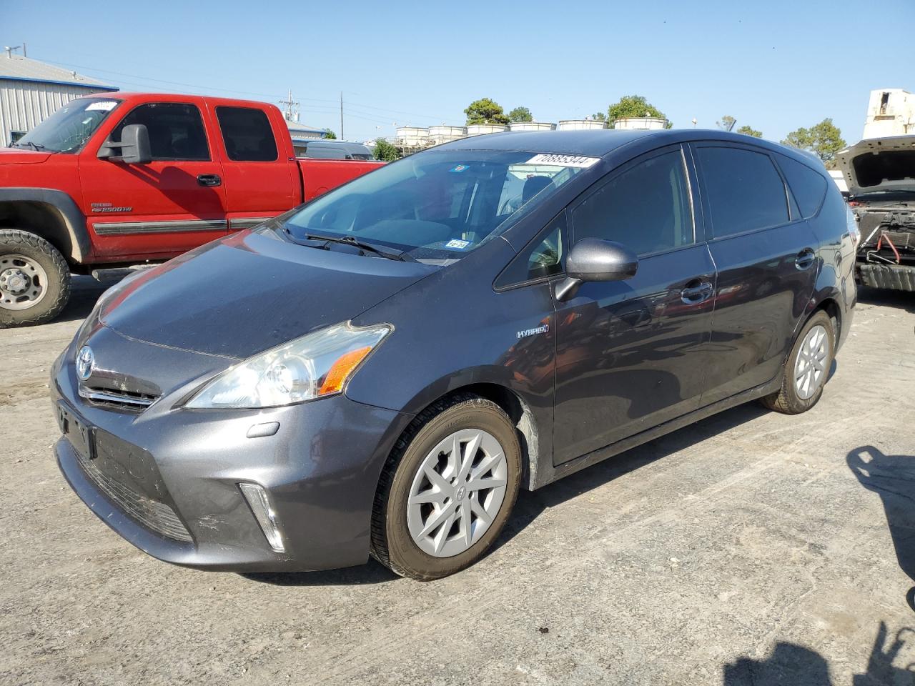 Toyota Prius V 2013 ZVW41L