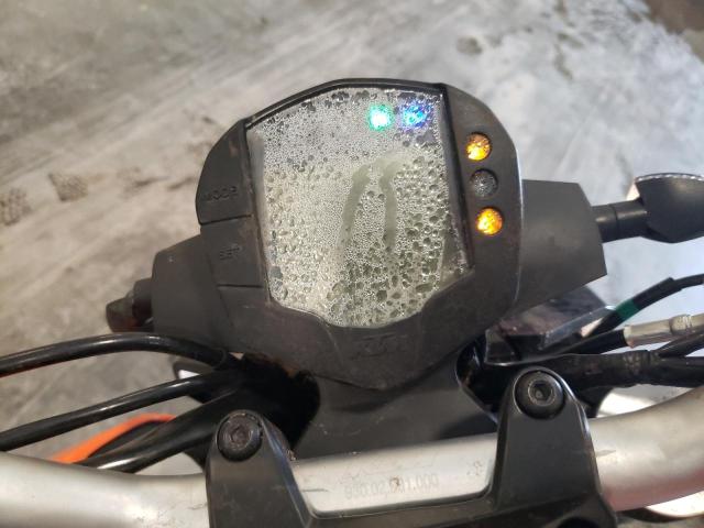 2023 KTM 200 DUKE MD2JPC400PC020537