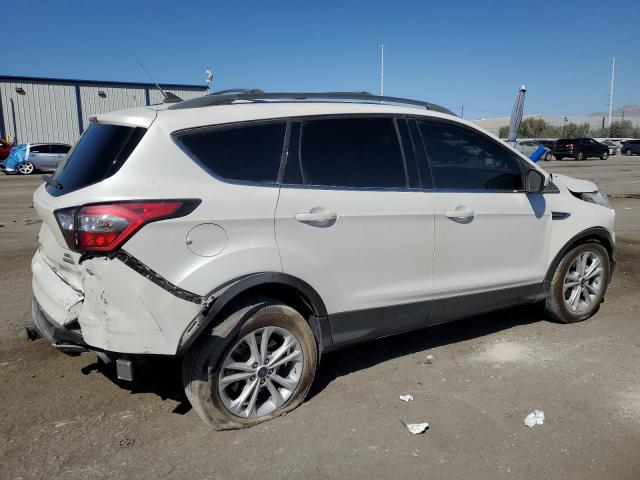 VIN 1FMCU0HD7JUD29714 2018 FORD ESCAPE no.3