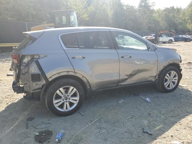 VIN KNDPMCAC8H7186886 2017 KIA Sportage, LX no.3