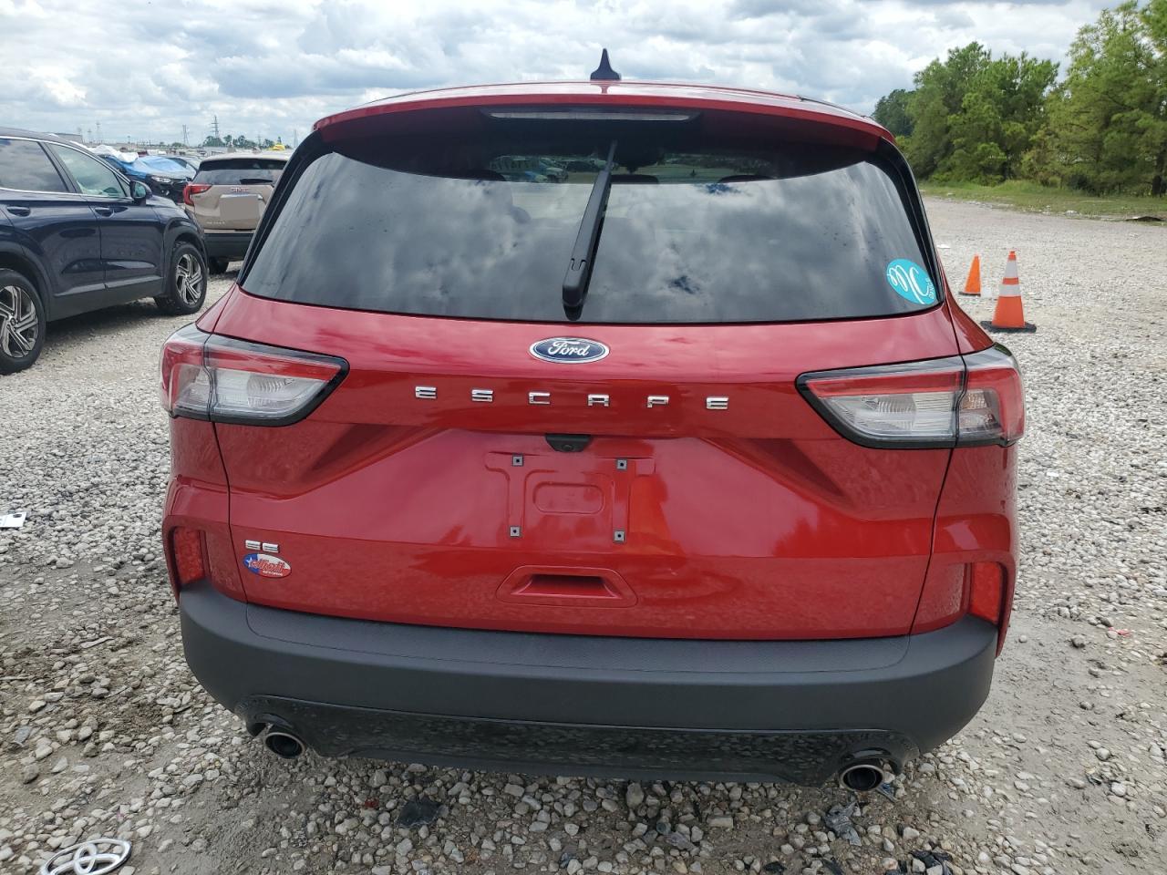 Lot #2843294533 2022 FORD ESCAPE SE