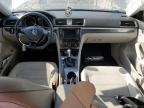 VOLKSWAGEN PASSAT SE photo