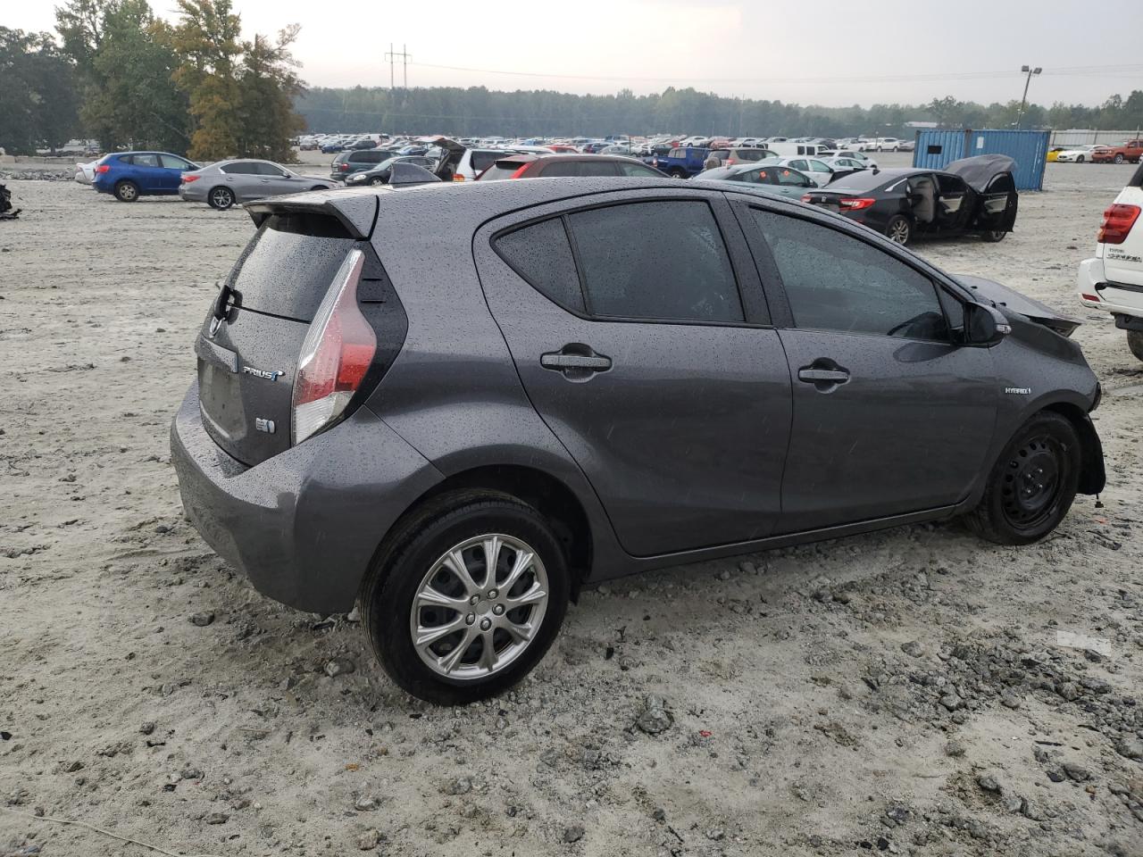 Lot #2886256566 2015 TOYOTA PRIUS C