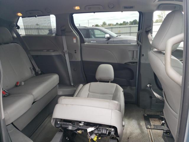 2016 TOYOTA SIENNA XLE - 5TDYK3DC9GS738759