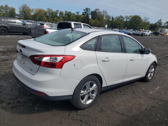 VIN 1FADP3F21DL180302 2013 Ford Focus, SE no.3