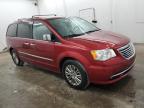 CHRYSLER TOWN & COU photo