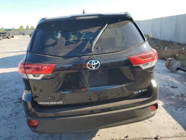 VIN 5TDJZRFH3JS804805 2018 Toyota Highlander, SE no.6