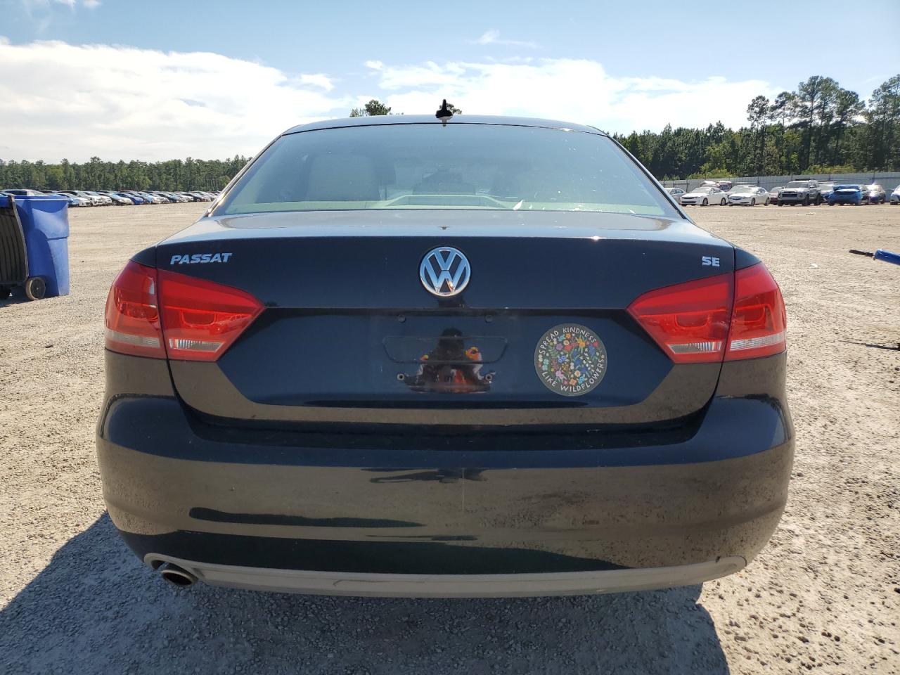 Lot #2890983613 2012 VOLKSWAGEN PASSAT SE