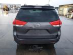 TOYOTA SIENNA LE photo