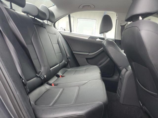 2016 VOLKSWAGEN JETTA SE - 3VWD67AJ1GM256779