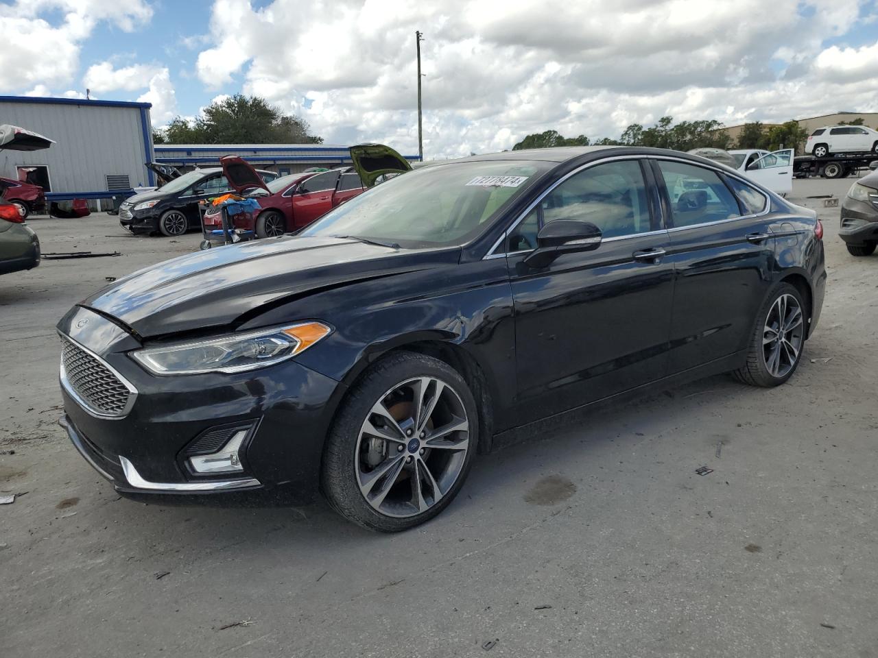 Lot #2857050028 2019 FORD FUSION TIT