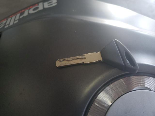 2018 APRILIA RSV4 ZD4KEU003JS001574