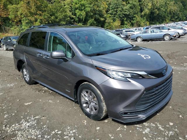 VIN 5TDJSKFC4MS023053 2021 Toyota Sienna, Xle no.4