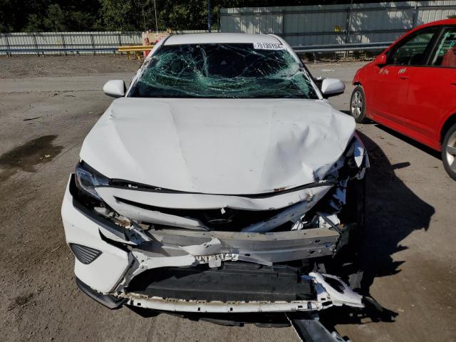 VIN 4T1B11HKXJU530886 2018 Toyota Camry, L no.5