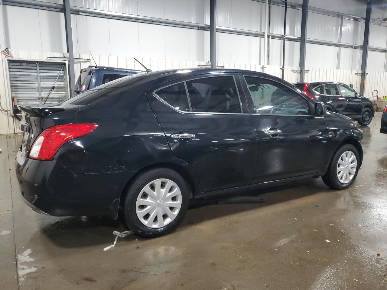 Lot #2979381734 2014 NISSAN VERSA S