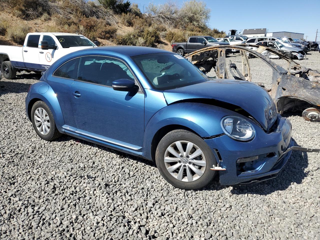 Lot #2972383514 2019 VOLKSWAGEN BEETLE S