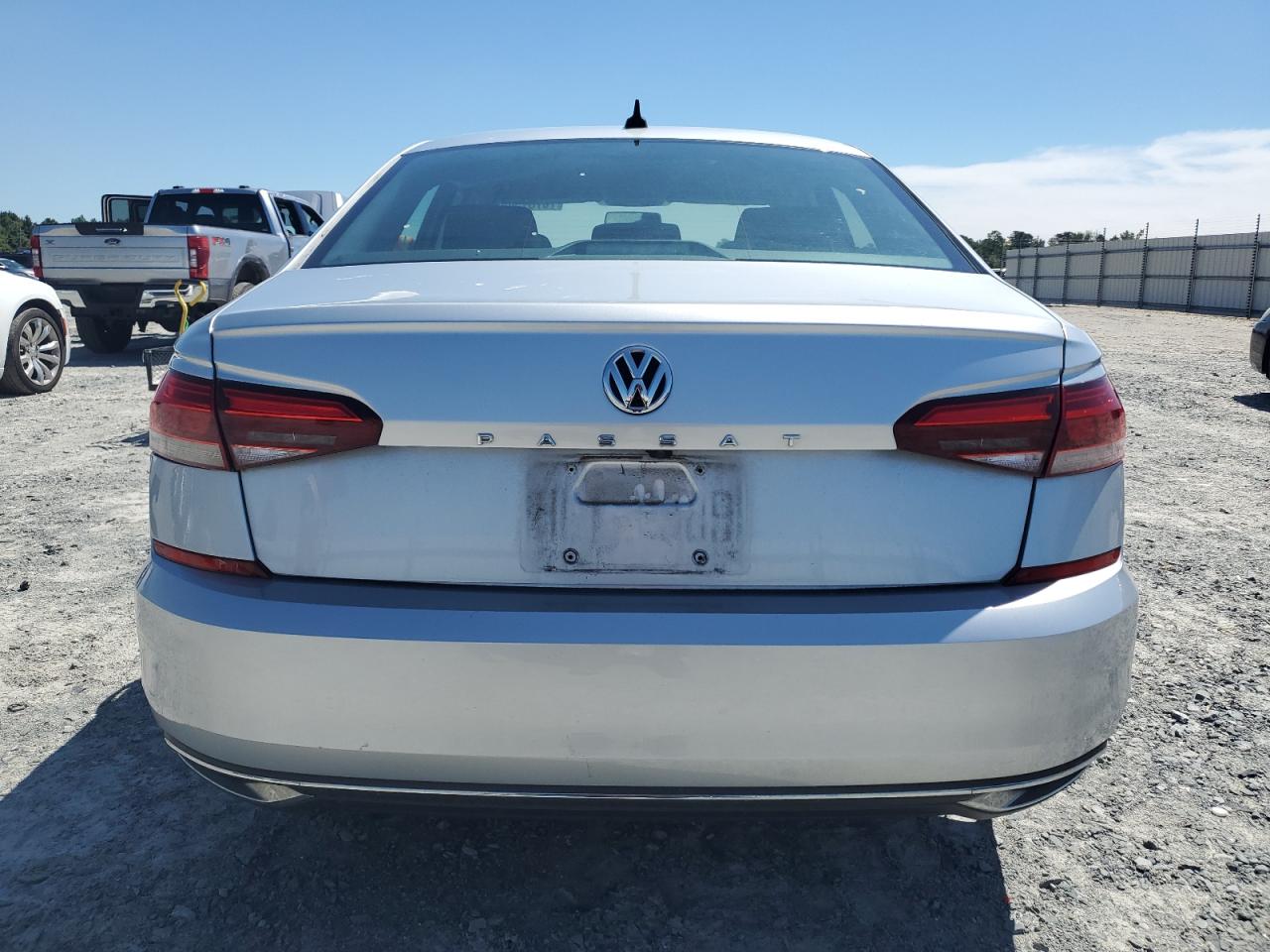 Lot #2952963406 2020 VOLKSWAGEN PASSAT S