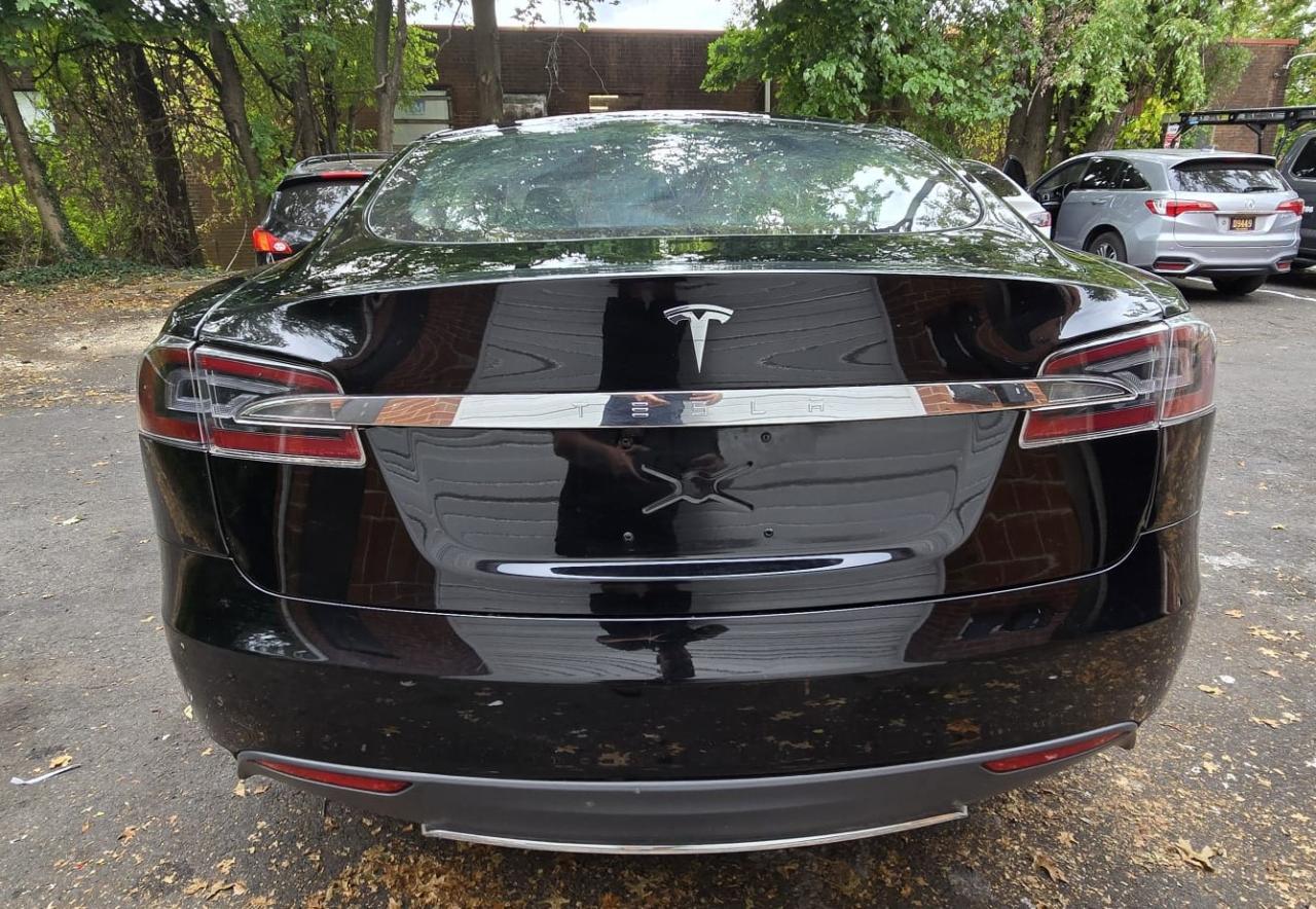 Lot #2869689058 2013 TESLA MODEL S