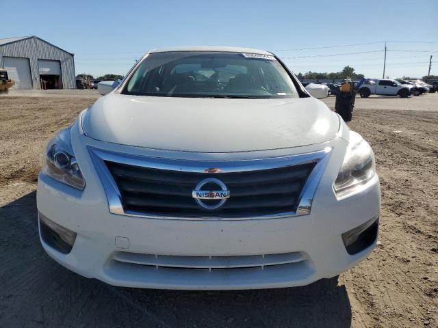 VIN 1N4AL3AP0FN404104 2015 NISSAN ALTIMA no.5