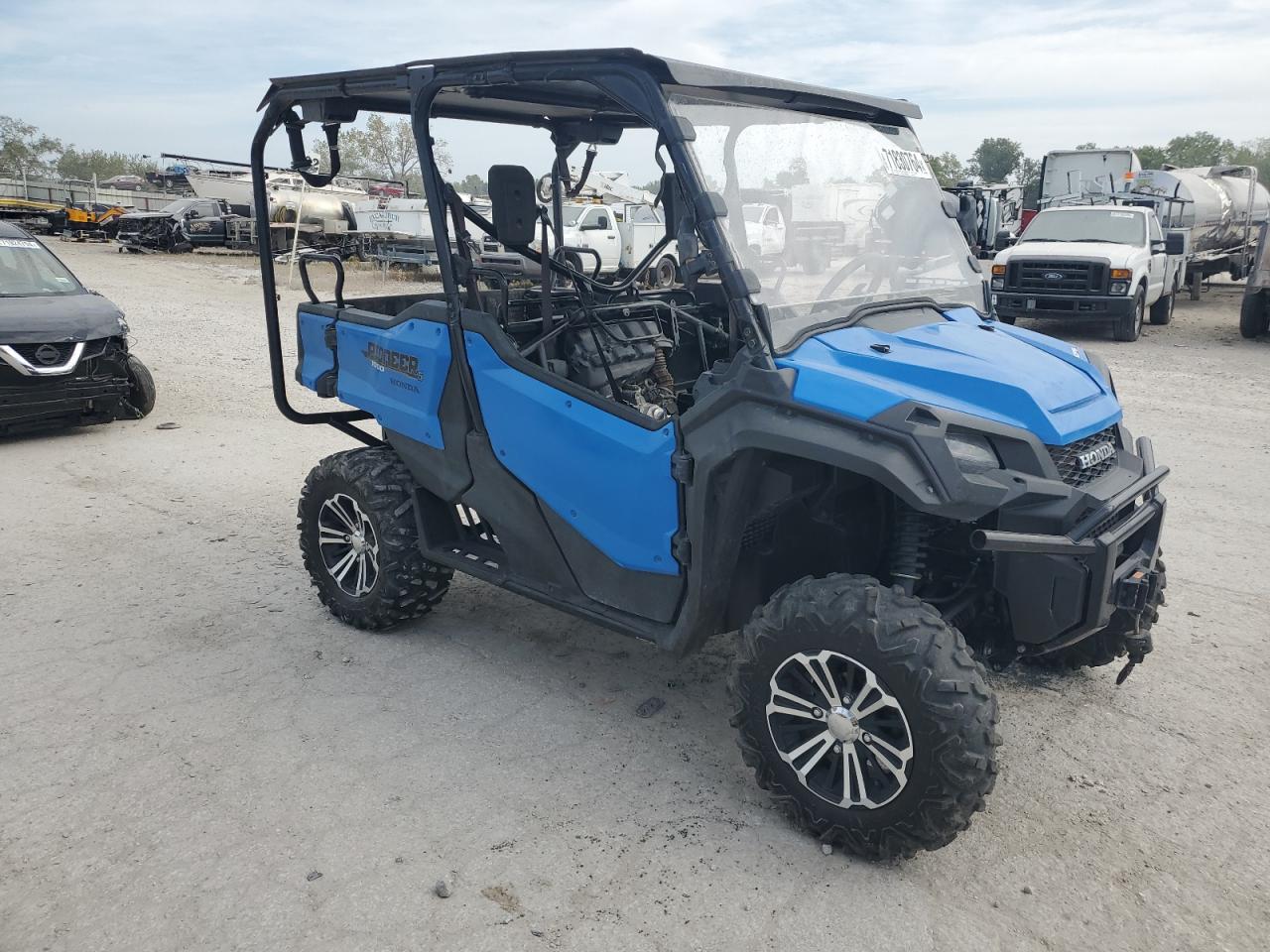 Honda Pioneer 2017 1000-5