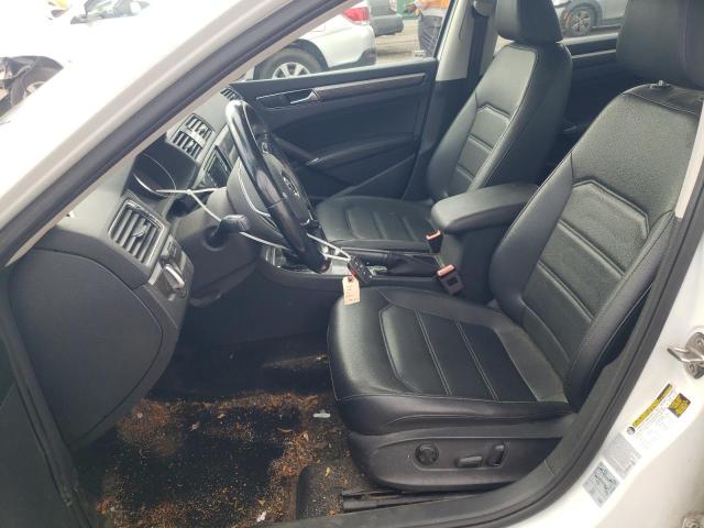 2018 VOLKSWAGEN PASSAT SE - 1VWBA7A35JC013749