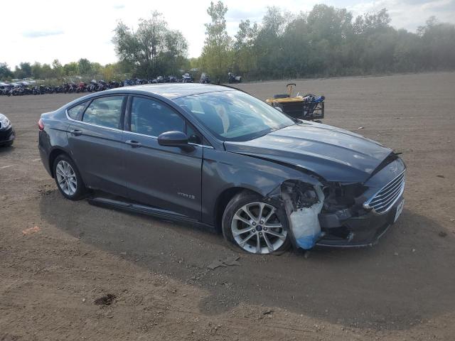 VIN 3FA6P0LU9KR120800 2019 Ford Fusion, SE no.4